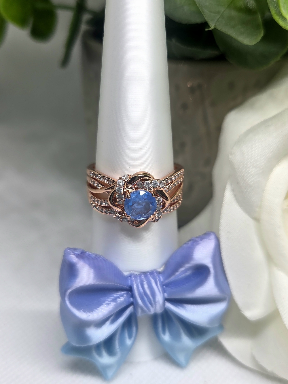 BP Rose Gold Vivid Blue Quartz Halo Ring
